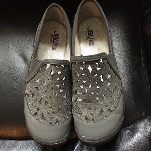 Jambu Women’s 8.5 size